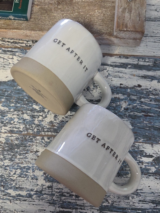Hearth & Hand Other - Set of stoneware mugs
